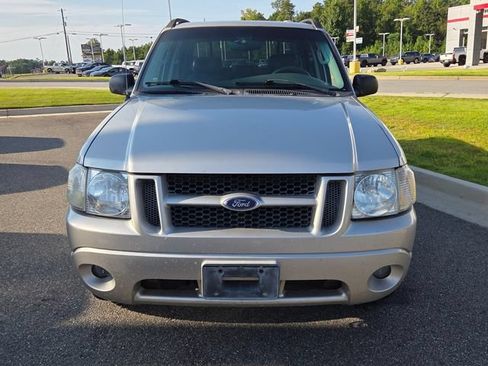 Used 2004 Ford Explorer Sport Trac XLS RWD image 2