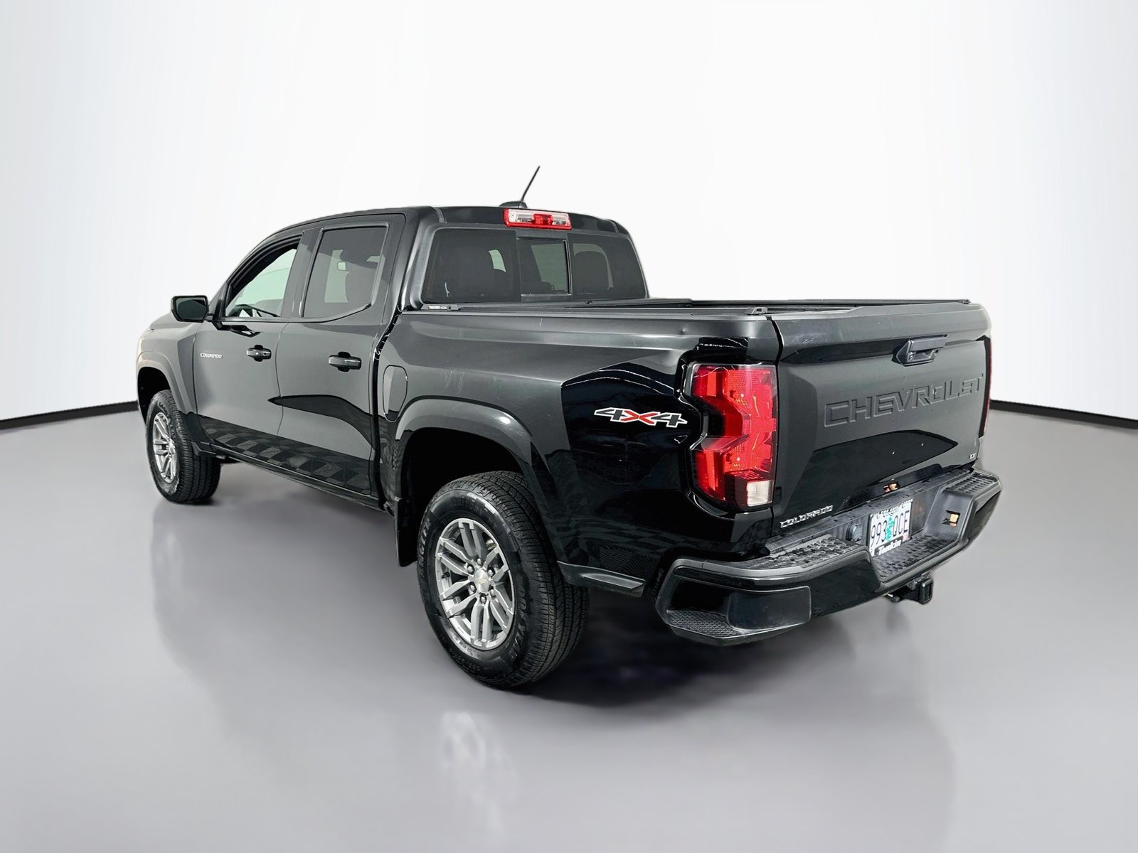 Used 2024 Chevrolet Colorado LT w/ LT Convenience Package AWD/4WD image 6
