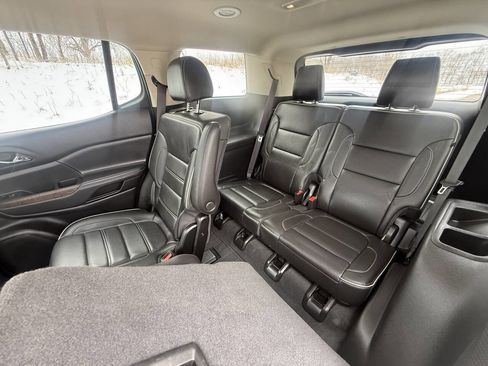 Used 2023 GMC Acadia Denali w/ Trailering Package image 11