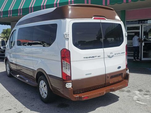 Used 2016 Ford Transit 150 XLT RWD image 3