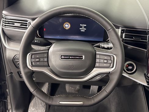 New 2026 Jeep Grand Wagoneer Limited AWD/4WD image 16