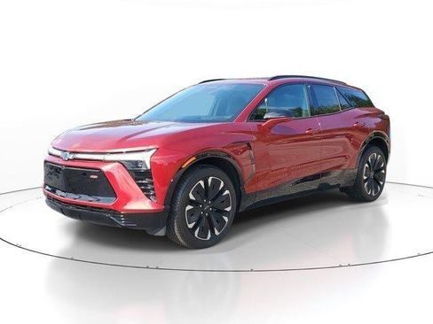 Used 2024 Chevrolet Blazer EV RS AWD/4WD image 2