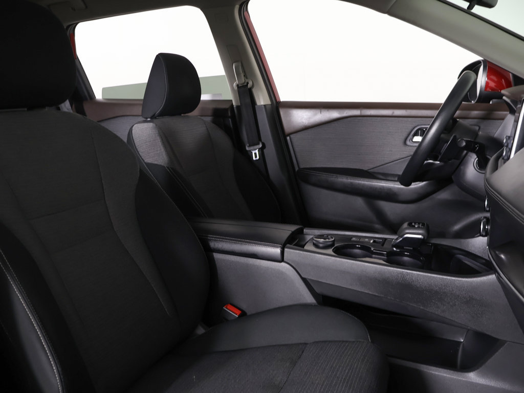 Used 2023 Nissan Rogue SV AWD/4WD image 27