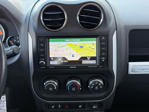 Used 2017 Jeep Compass High Altitude image 7