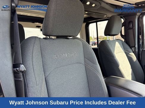 Used 2024 Jeep Wrangler Unlimited Sahara AWD/4WD image 27