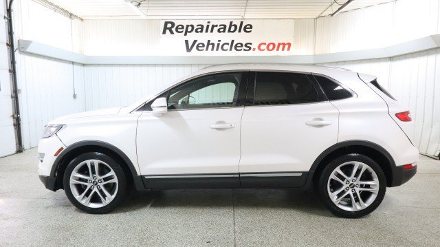 Used 2018 Lincoln MKC Reserve AWD/4WD image 1