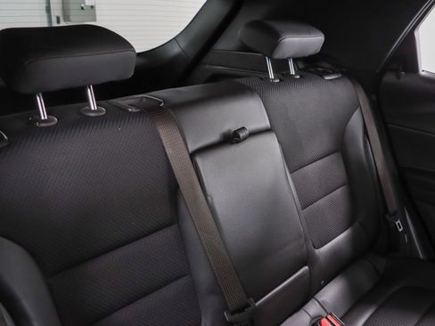 Used 2021 Chevrolet TrailBlazer RS w/ Technology Package FWD image 28