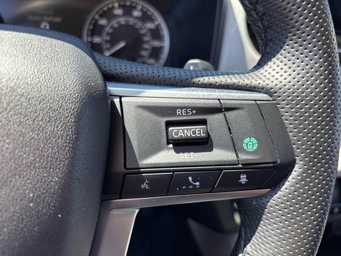 Used 2025 Mitsubishi Outlander SE AWD/4WD image 18
