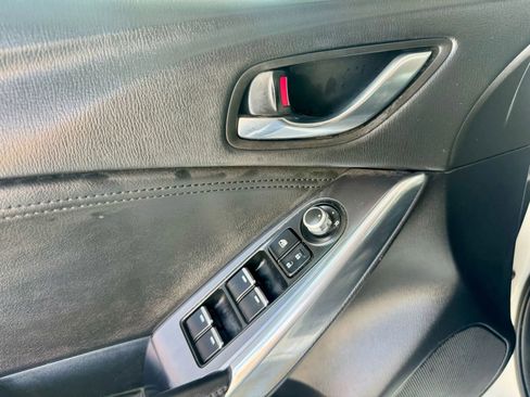 Used 2017 MAZDA MAZDA6 Touring image 31