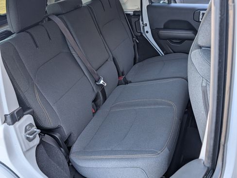 Used 2025 Jeep Wrangler Sahara w/ Safety Group image 19