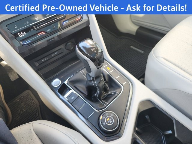 Certified 2023 Volkswagen Tiguan SE w/ Panoramic Sunroof Package AWD/4WD image 16