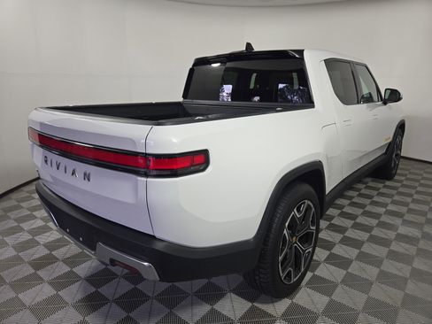 Used 2023 Rivian R1T Adventure image 5
