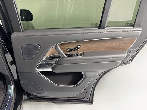 New 2026 Land Rover Range Rover Long Wheelbase SE AWD/4WD image 27