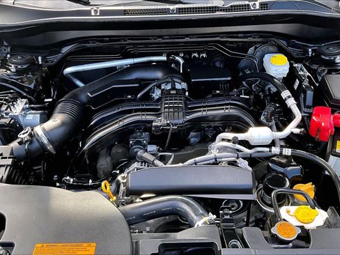 Used 2025 Subaru Forester Limited image 32