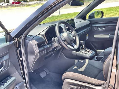 Used 2026 Honda CR-V Sport image 3