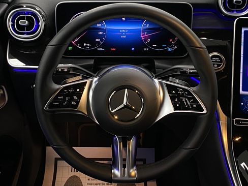 Certified 2025 Mercedes-Benz GLC 300 4MATIC image 14