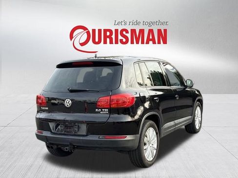 Used 2013 Volkswagen Tiguan S image 2