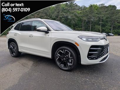 New 2026 Volkswagen Tiguan SEL R-Line