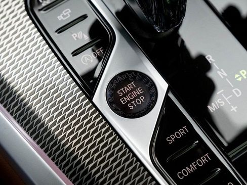 Used 2023 BMW X5 M50i w/ Executive Package image 31