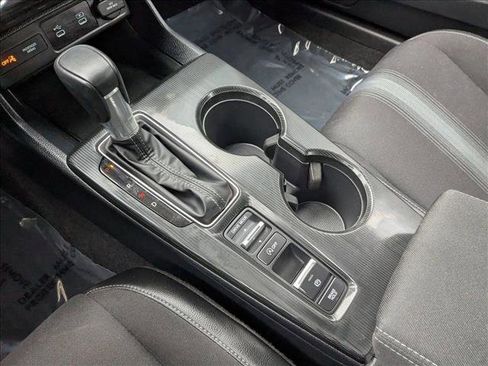 Used 2025 Honda Civic Sport image 14