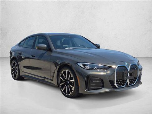 Certified 2023 BMW i4 eDrive40 w/ M Sport Package RWD image 3
