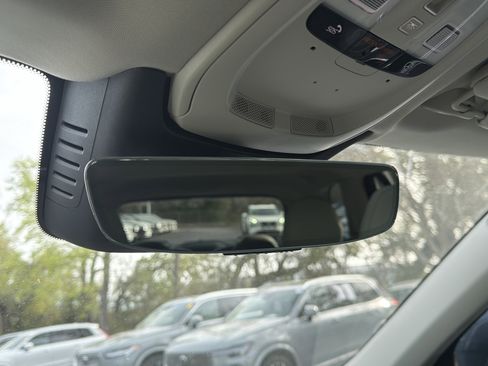 Certified 2023 Volvo XC90 B6 Plus w/ Protection Package Premier image 27