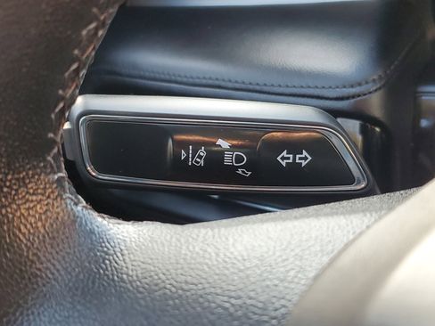 Used 2021 Lincoln Nautilus AWD image 16