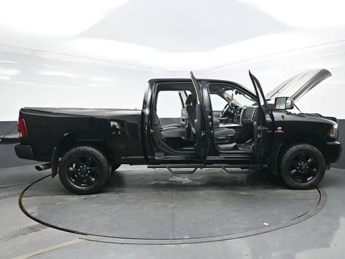 Used 2014 RAM 3500 Big Horn w/ Black Appearance Group image 46