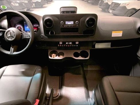 New 2025 Mercedes-Benz Sprinter 2500 image 16