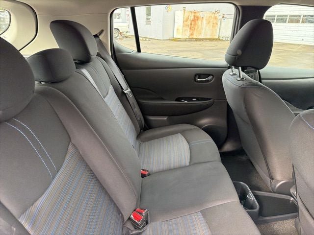 Used 2025 Nissan Leaf SV Plus FWD image 21