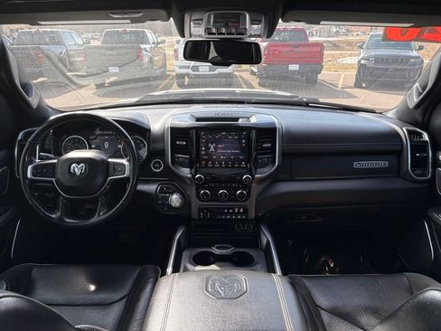 Used 2020 RAM 1500 Laramie AWD/4WD image 16