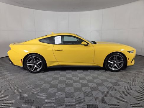 Used 2024 Ford Mustang Premium RWD image 5