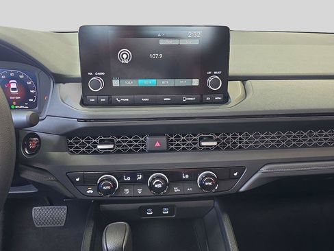 Used 2025 Honda Accord SE image 21