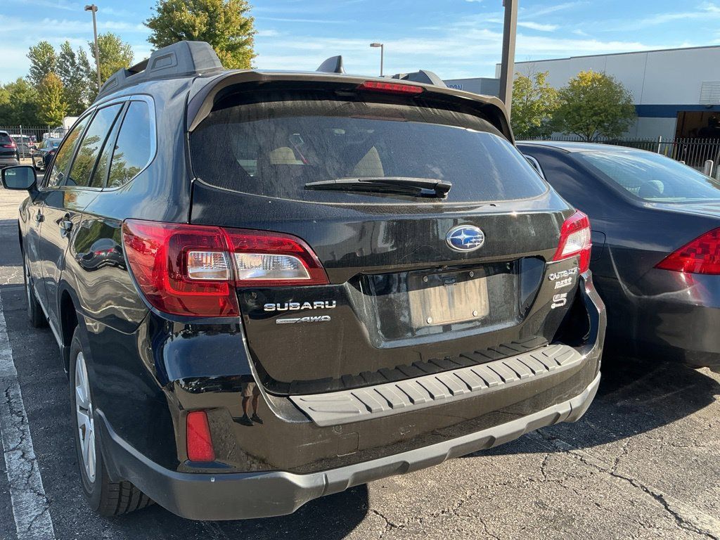 Used 2017 Subaru Outback 2.5i Premium AWD/4WD image 7