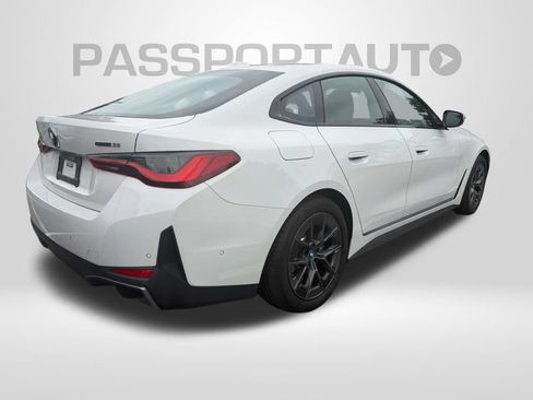 Used 2023 BMW i4 eDrive35 w/ Premium Package RWD image 7