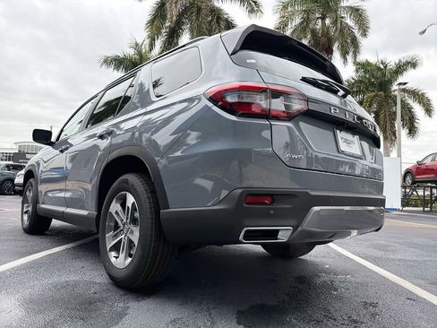 New 2026 Honda Pilot TrailSport image 19