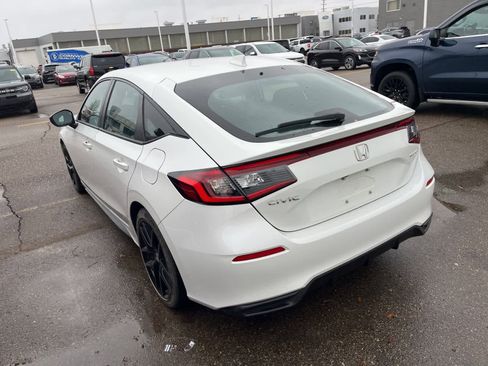 Used 2022 Honda Civic Sport image 9