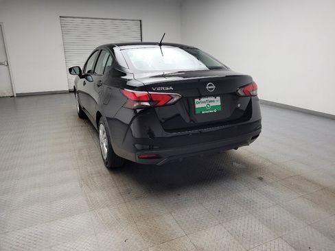 Used 2025 Nissan Versa S FWD image 6