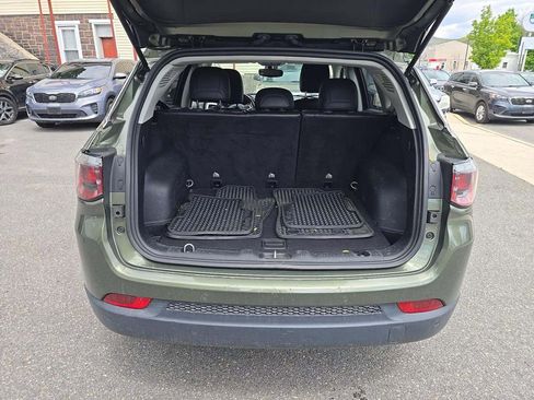 Used 2020 Jeep Compass Latitude w/ Popular Equipment Group AWD/4WD image 13