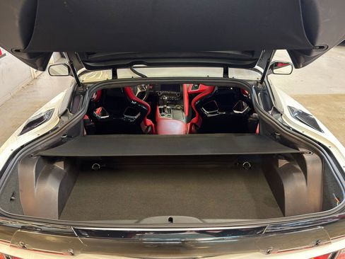 Used 2018 Chevrolet Corvette Z06 RWD image 26