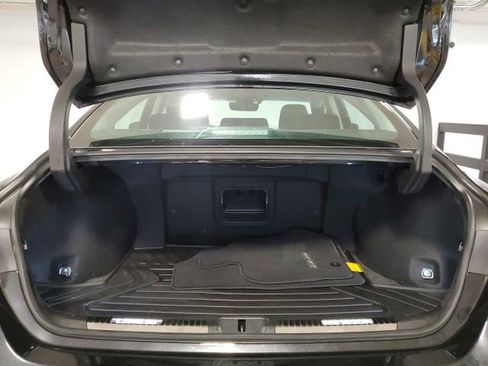 Used 2025 Lexus ES 300h F Sport w/ Technology Package image 21