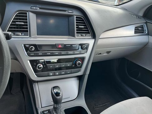 Used 2016 Hyundai Sonata Sport FWD image 9