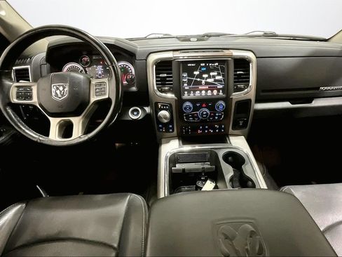 Used 2017 RAM 1500 Laramie image 8