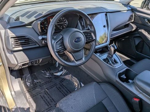 Used 2024 Subaru Outback Premium AWD/4WD image 16