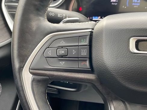 Certified 2021 Jeep Grand Cherokee L Limited w/ Luxury Tech Group II image 44