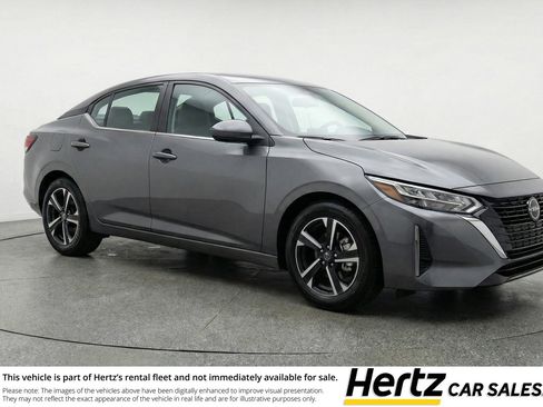 Used 2025 Nissan Sentra SV image 1
