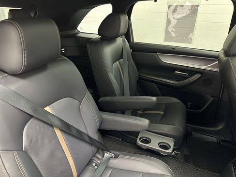 Certified 2024 MAZDA CX-90 Plug-In Hybrid w/ Premium Plus image 27