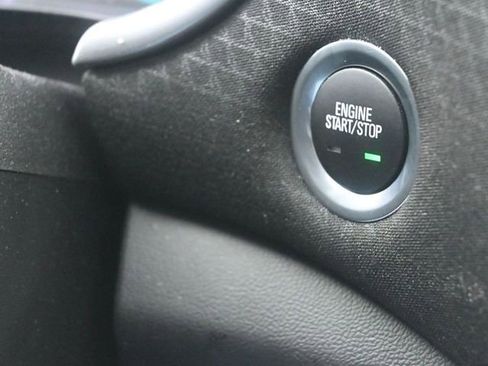 Used 2025 Chevrolet Malibu LT image 24