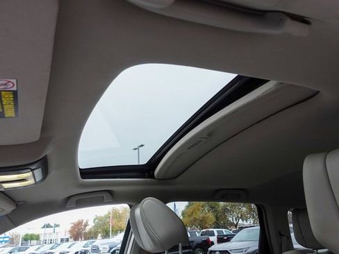 Used 2010 Acura MDX w/ Technology Package image 12