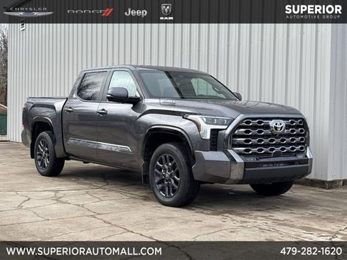 Used 2025 Toyota Tundra Platinum image 1